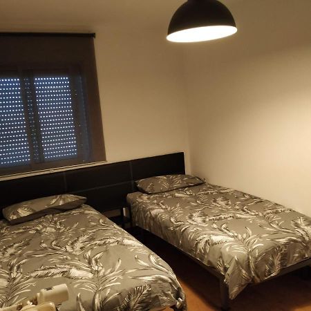 Apartamento Tisaret Wifi 47-112 Leilighet Valladolid Eksteriør bilde